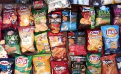 Chipsurile: junk food realizat din prafuri și chimicale!