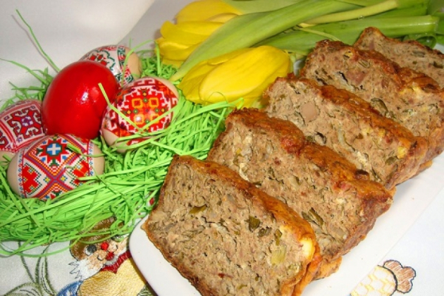 83 de substanțe chimice în sortimentele de vopsea de ouă, cozonaci și drob, comercializate în hipermarket!